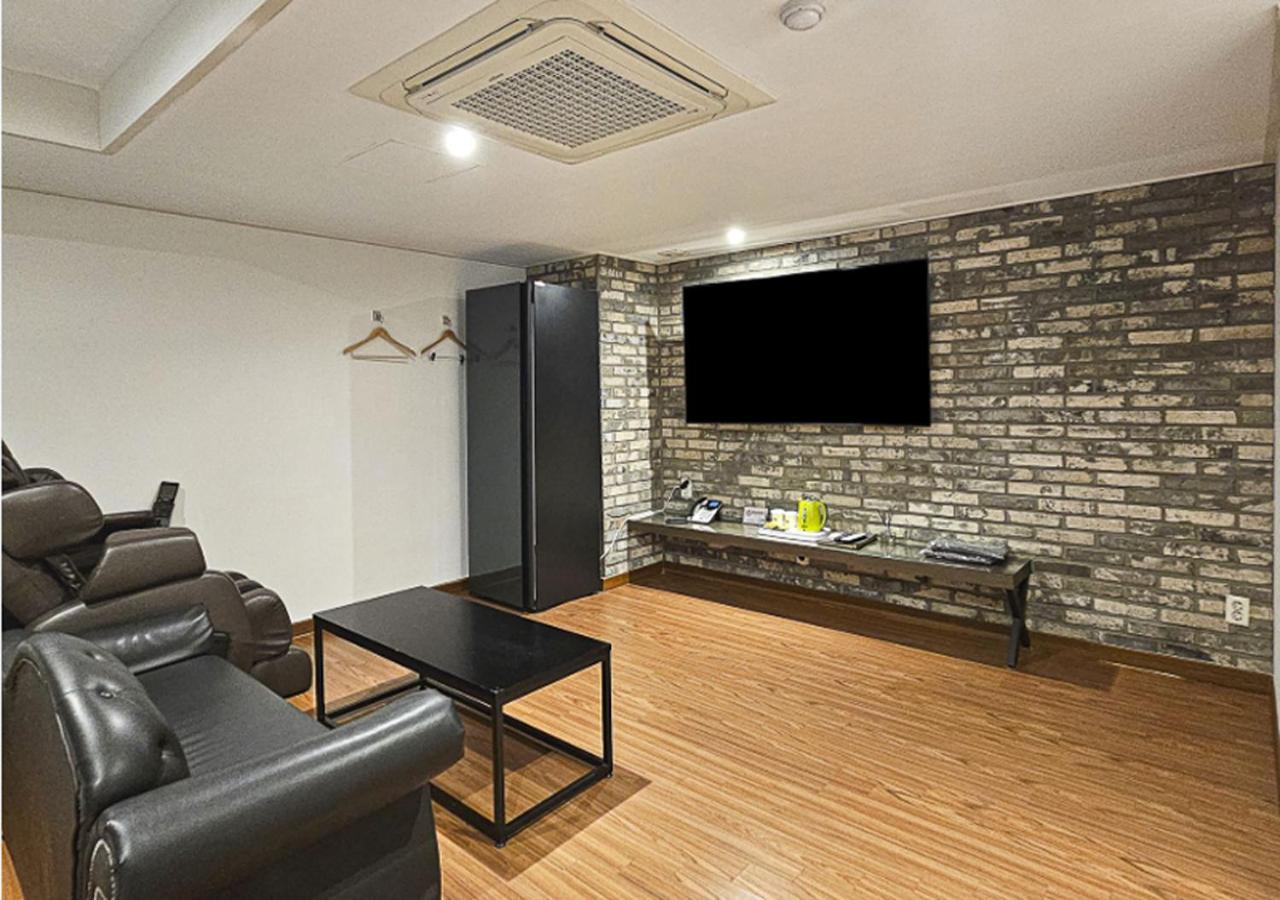 Regency Hotel Seongnam Eksteriør billede
